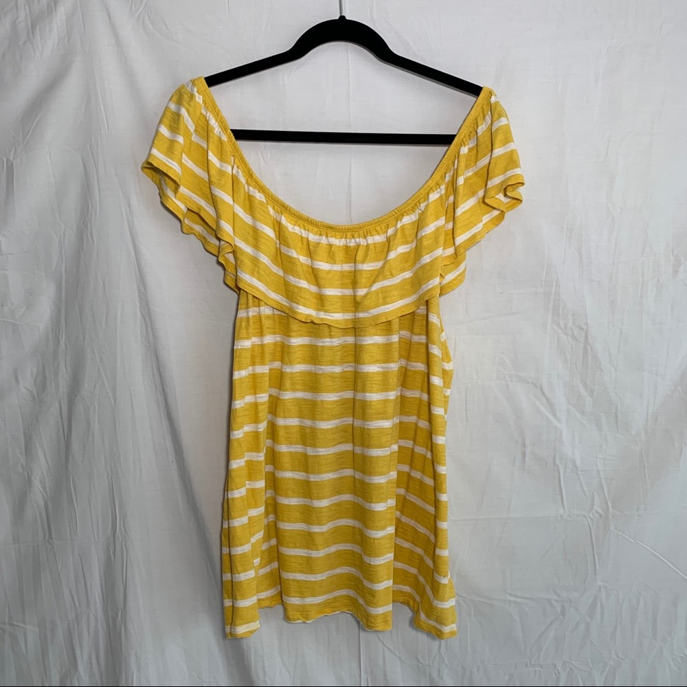 Old Navy top